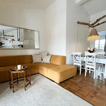 Exceptional Renovated In Port Apartamento *
