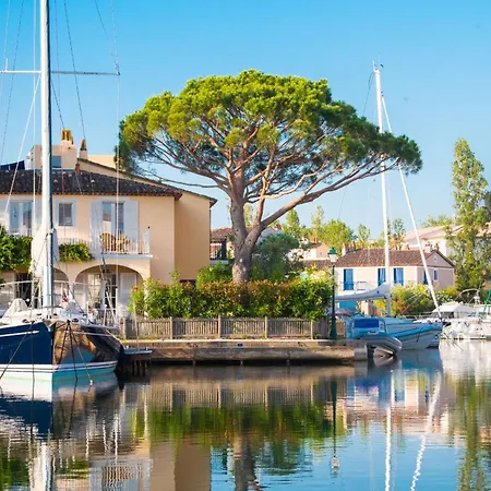Exceptional Renovated In Port